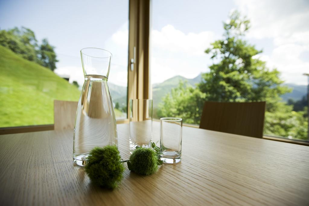 Hotel Alpenrose Ebnit ドルンビルン エクステリア 写真