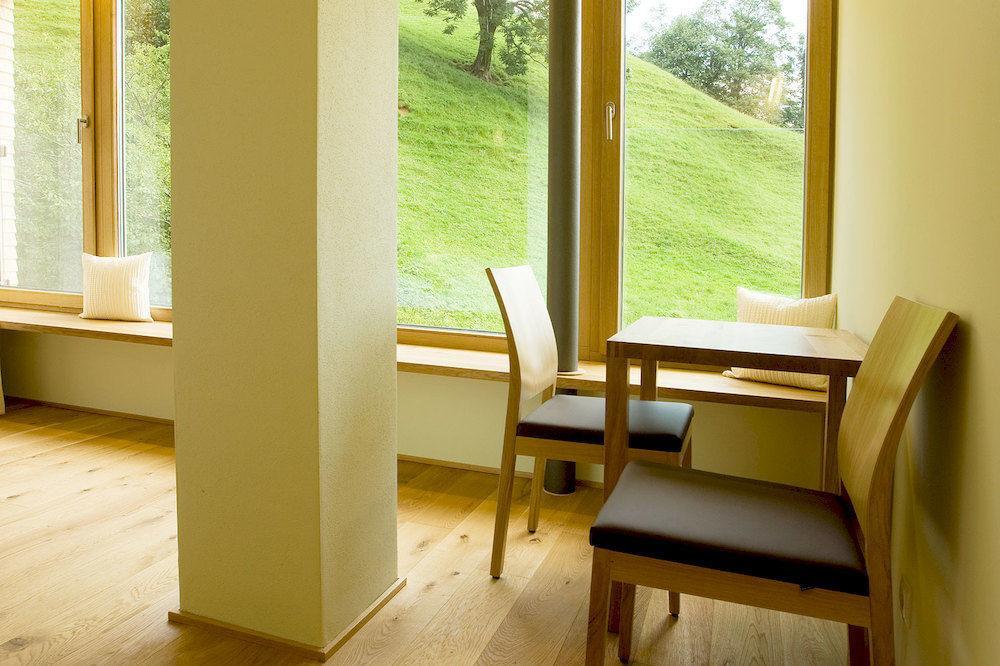 Hotel Alpenrose Ebnit ドルンビルン エクステリア 写真