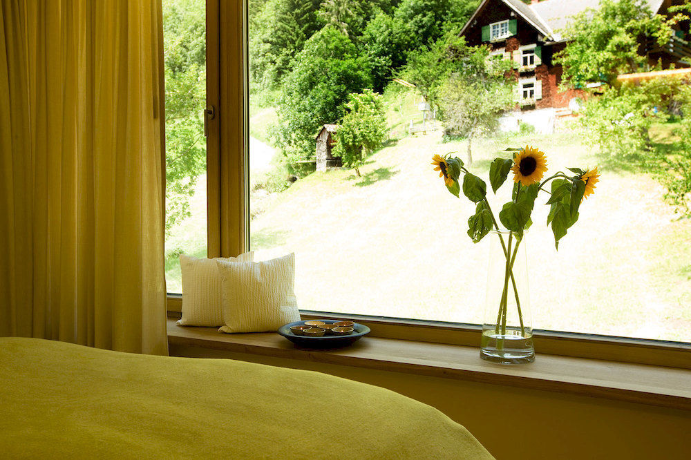 Hotel Alpenrose Ebnit ドルンビルン エクステリア 写真