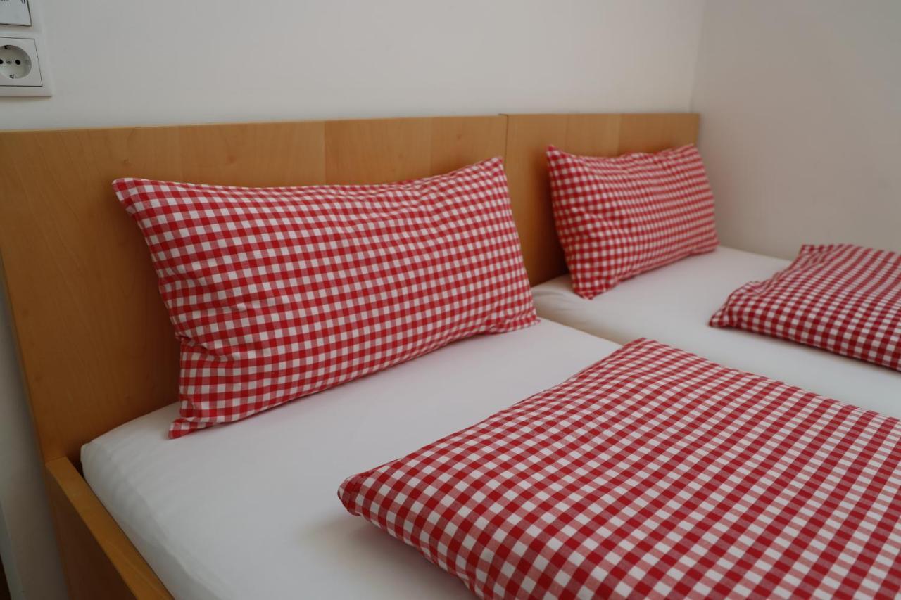 Hotel Alpenrose Ebnit ドルンビルン エクステリア 写真
